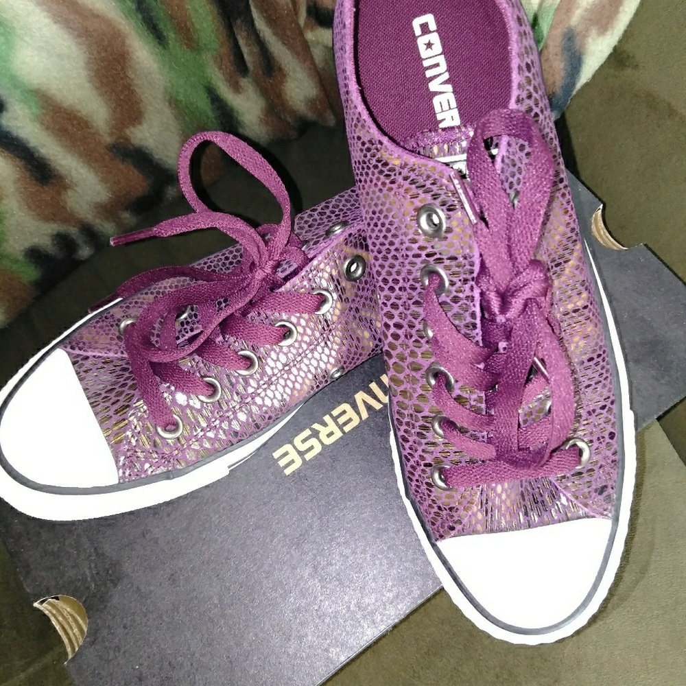 Converse shoes